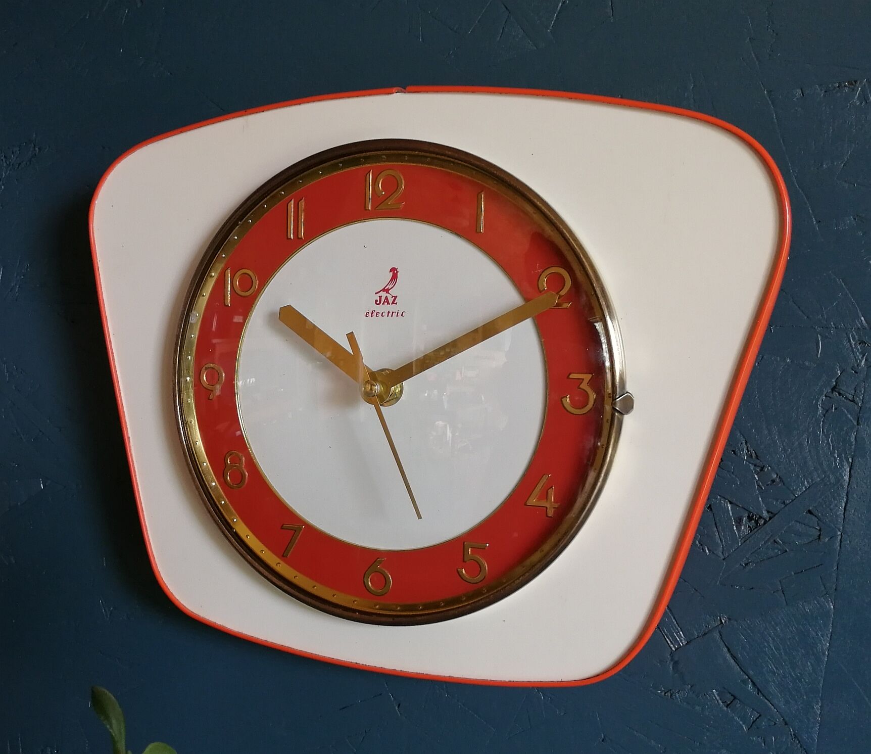 Vintage formica clock silent wall clock "Jaz white orange"