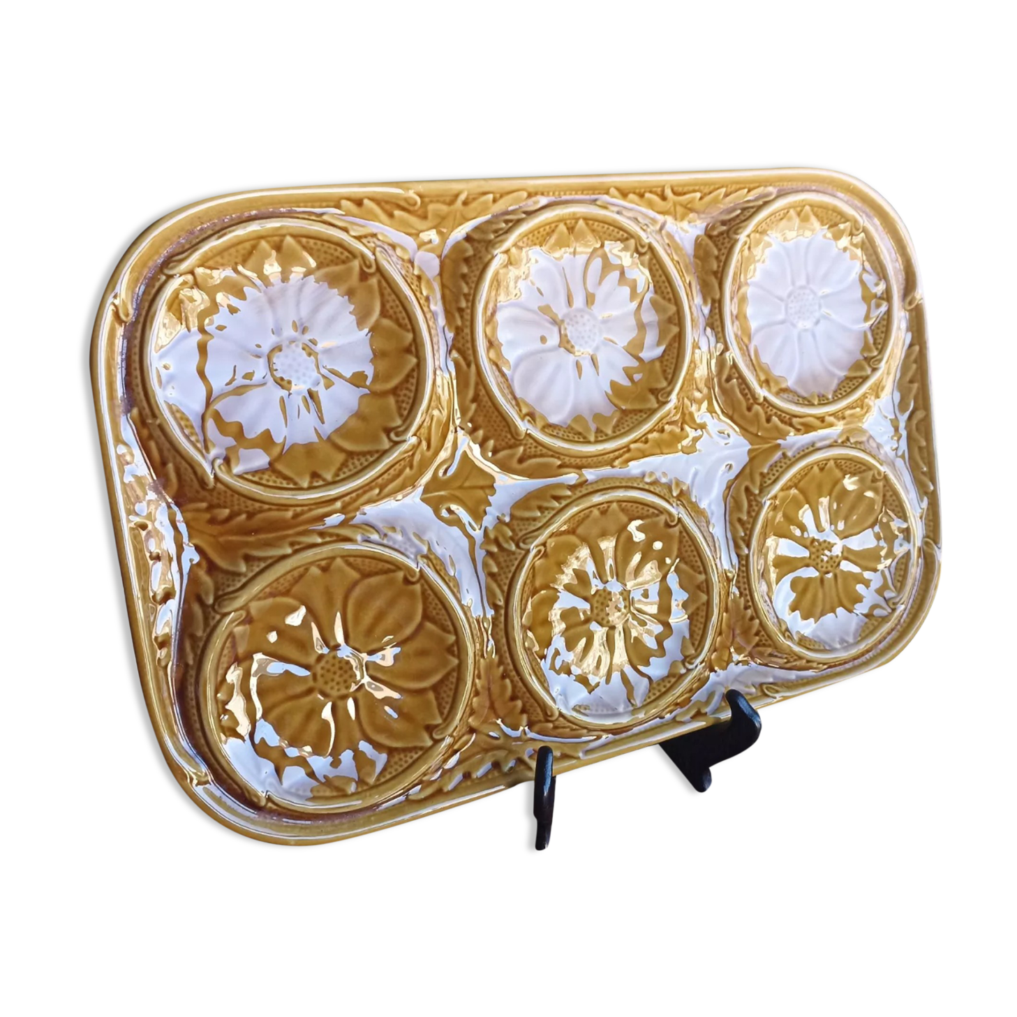 Gien earthenware artichoke tray - caramel colour