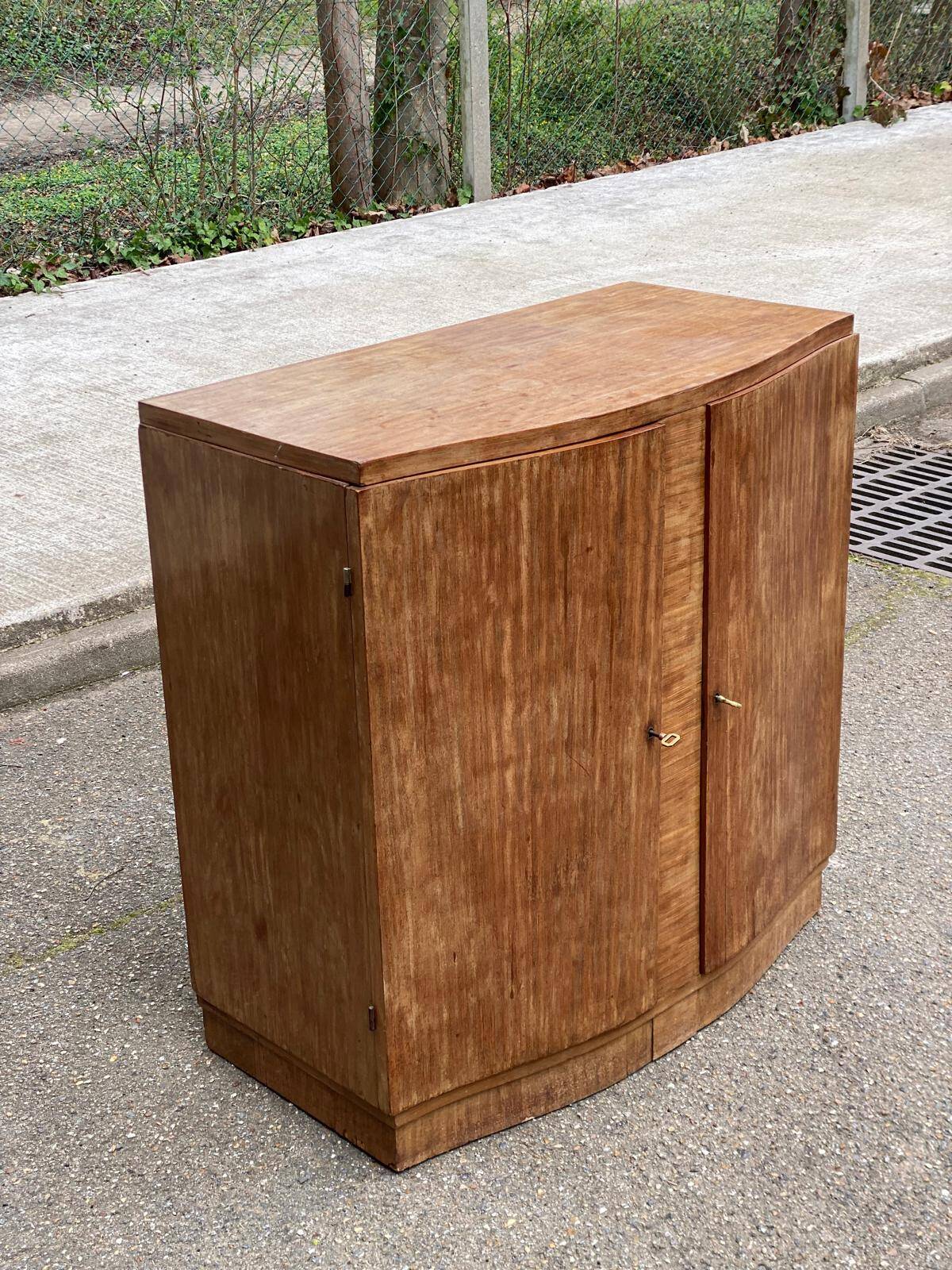 1960s wooden Art Deco buffet with 2 doors