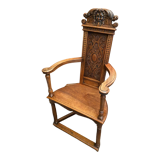 Caquetoire armchair in solid walnut carved Renaissance style