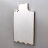 Miroir mural en forme de bouclier avec cadre en laiton, Italie