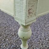 Lacquered Directory bed