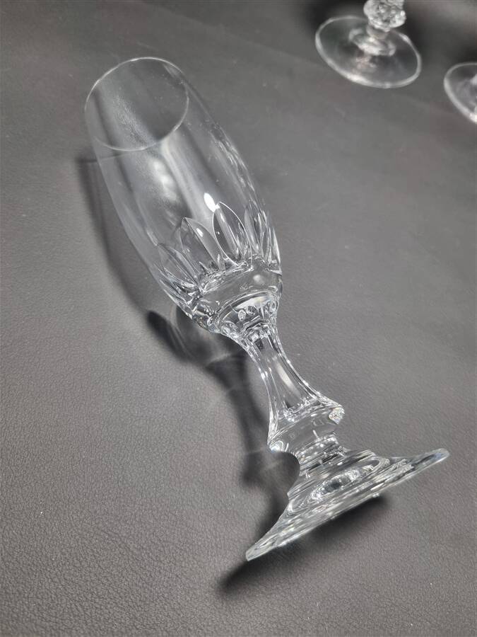 Crystal glassware set - 18 pieces