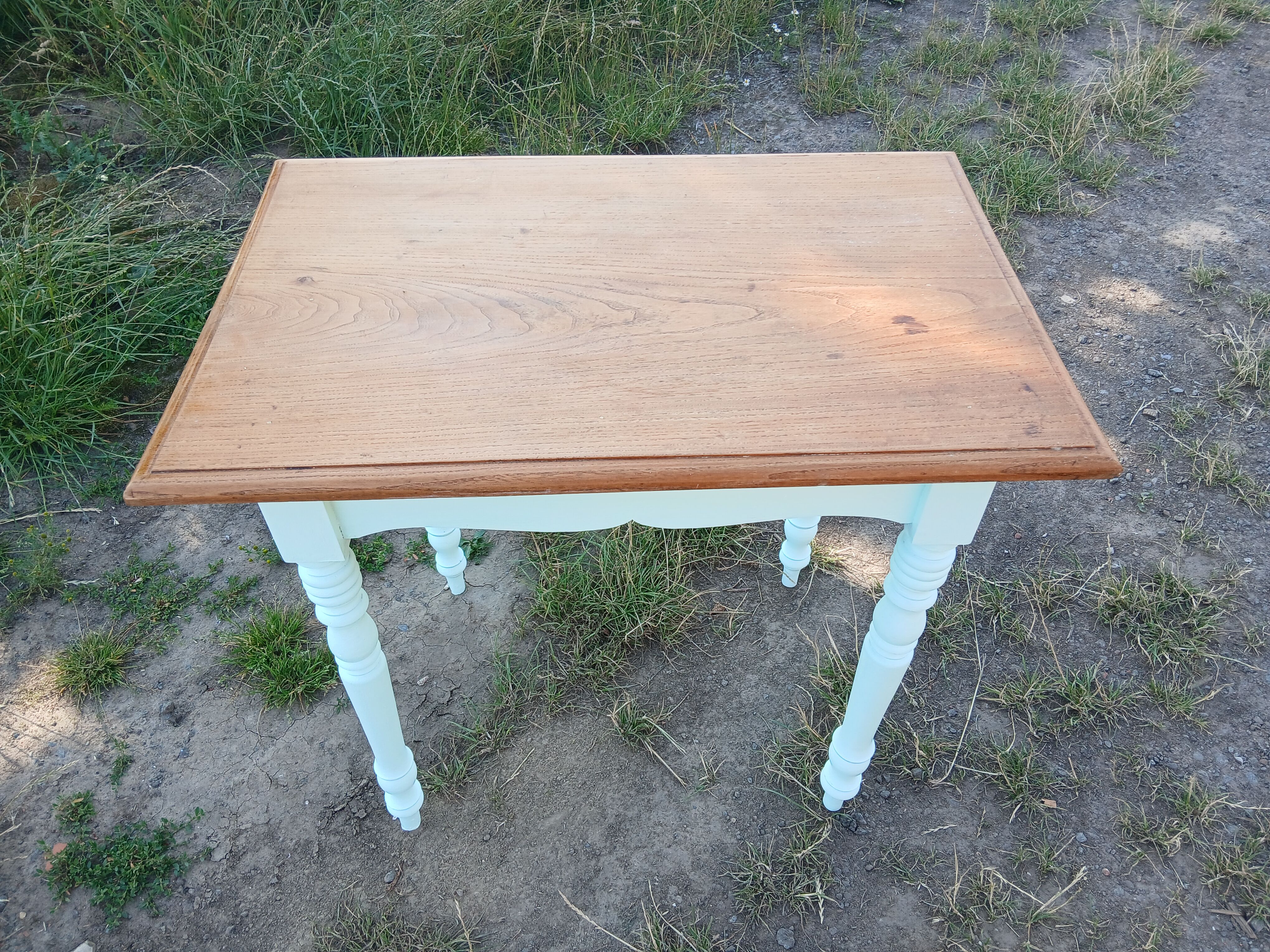 Table ancienne