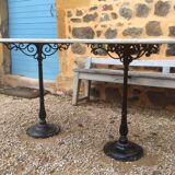 Marble and double base bistro table