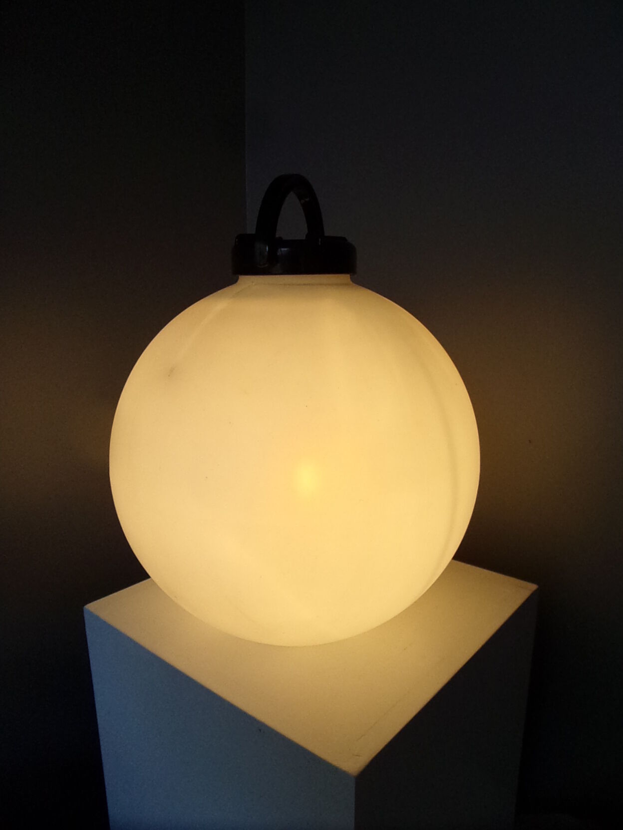 Lampe Tama, design Isao Hosoe pour Valenti
