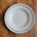 Hollow plates ancient iron earth Gien