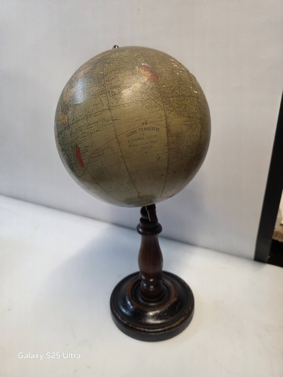 Terrestrial globe napoleon iii, g. thomas