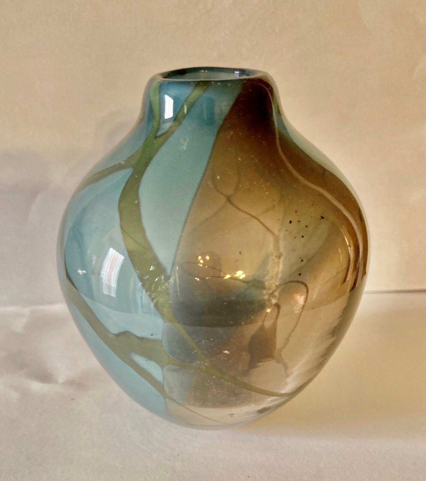 Vase fulvio bianconi pezzati and dated 81