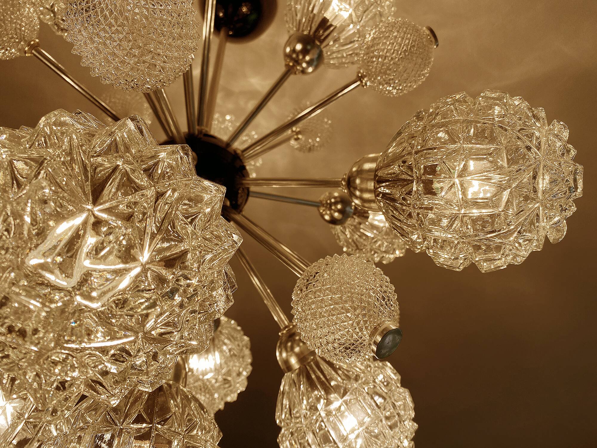 Large vintage pendant light, 70s