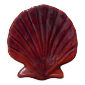 Shell-shaped catchall