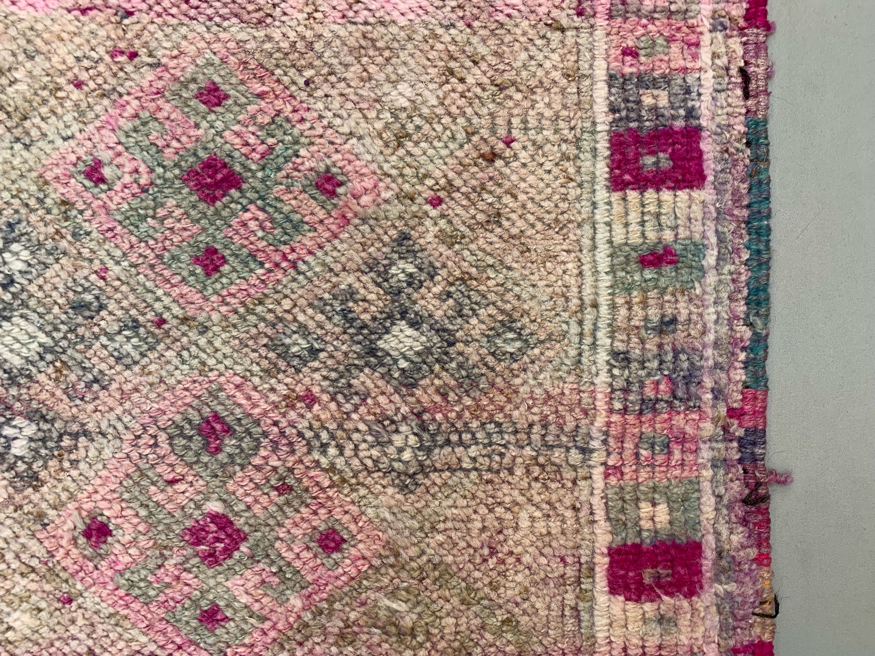 Turkish runner 330x84cm