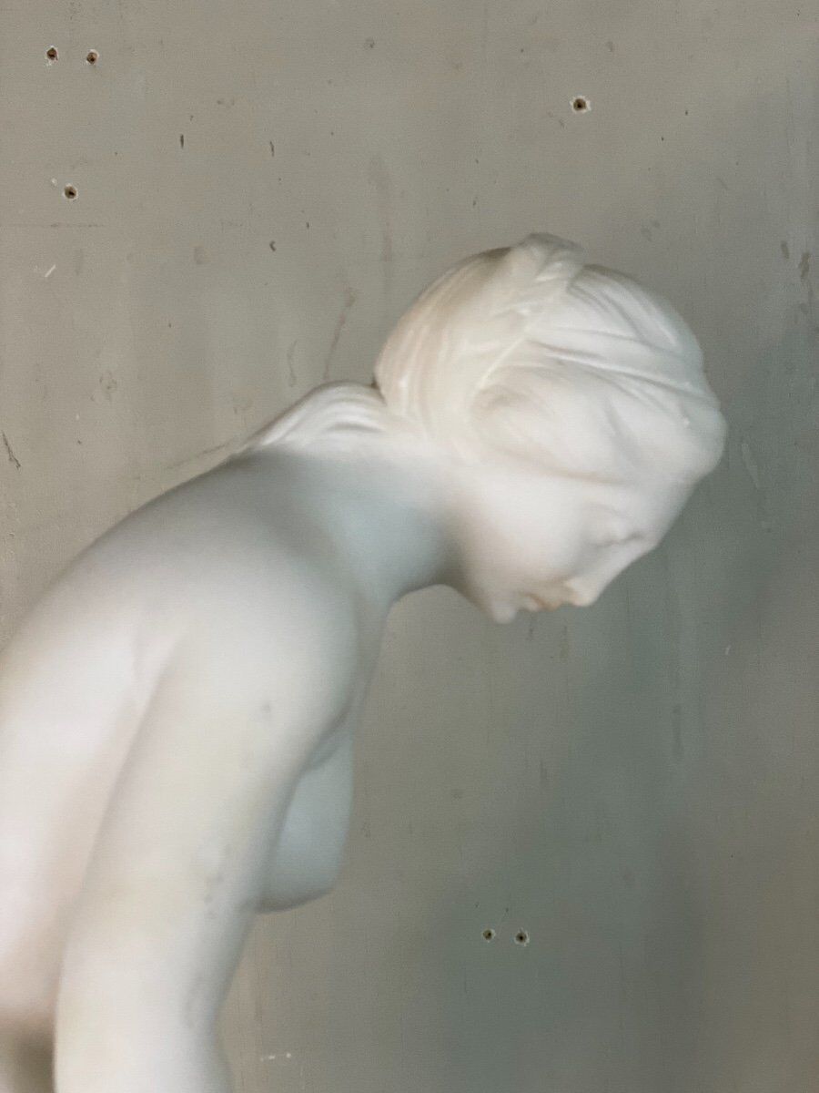 The bather, alabaster sculpture after Falconet.