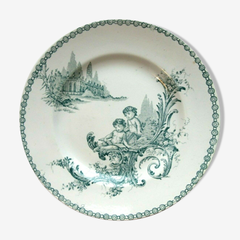 Art nouveau plate, saint amand Trianon model