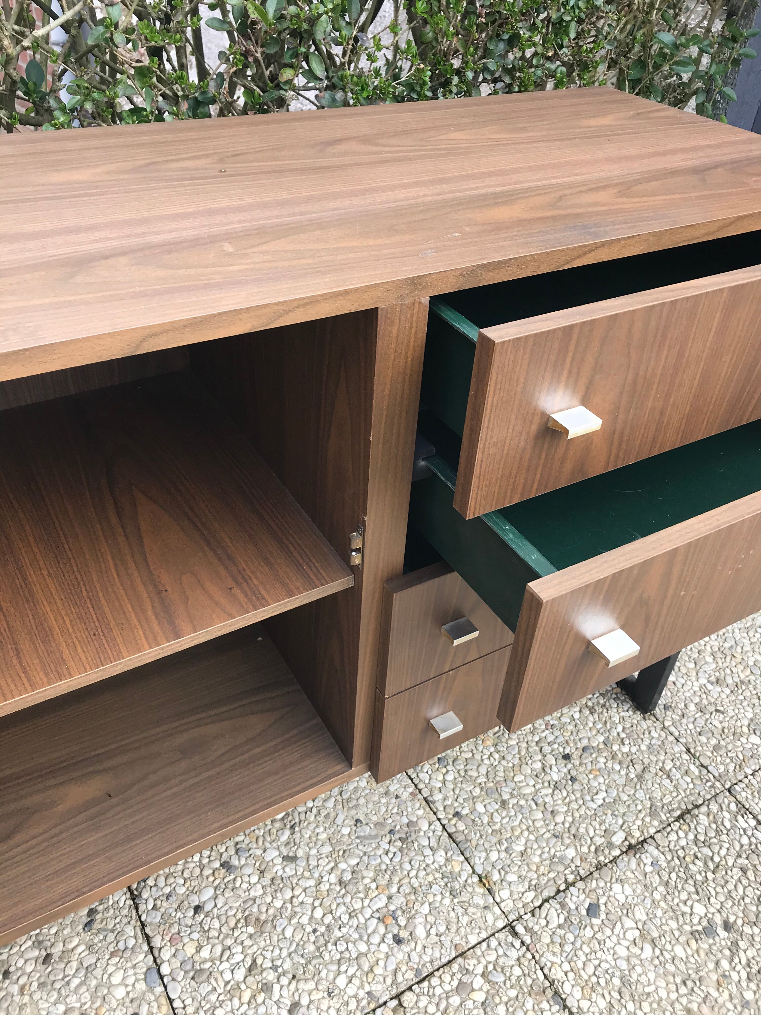 Vintage dresser