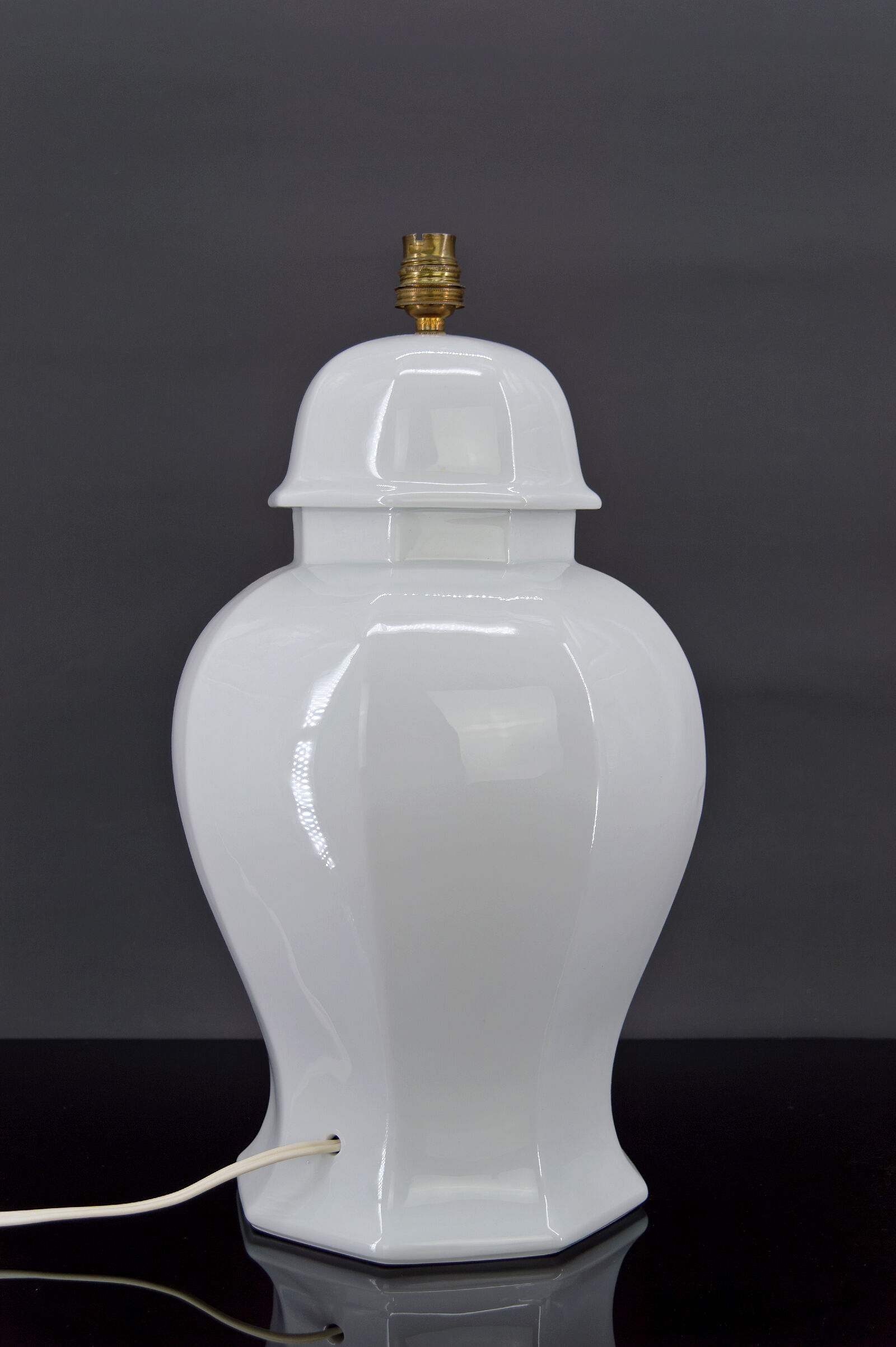 White porcelain lamp by Pillivuyt, Japonisme, France, circa 1970