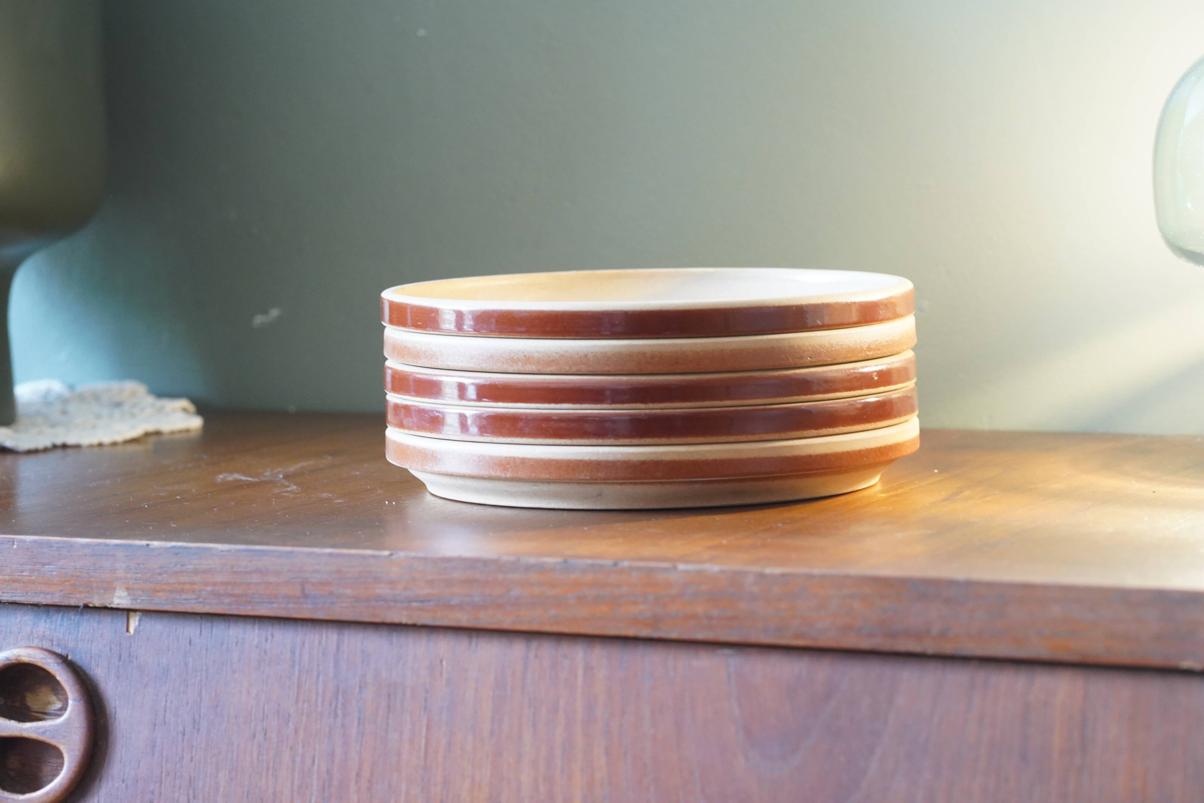 Gien stoneware plates