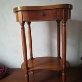 Kidney table