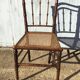 Chaise en bambou cannée