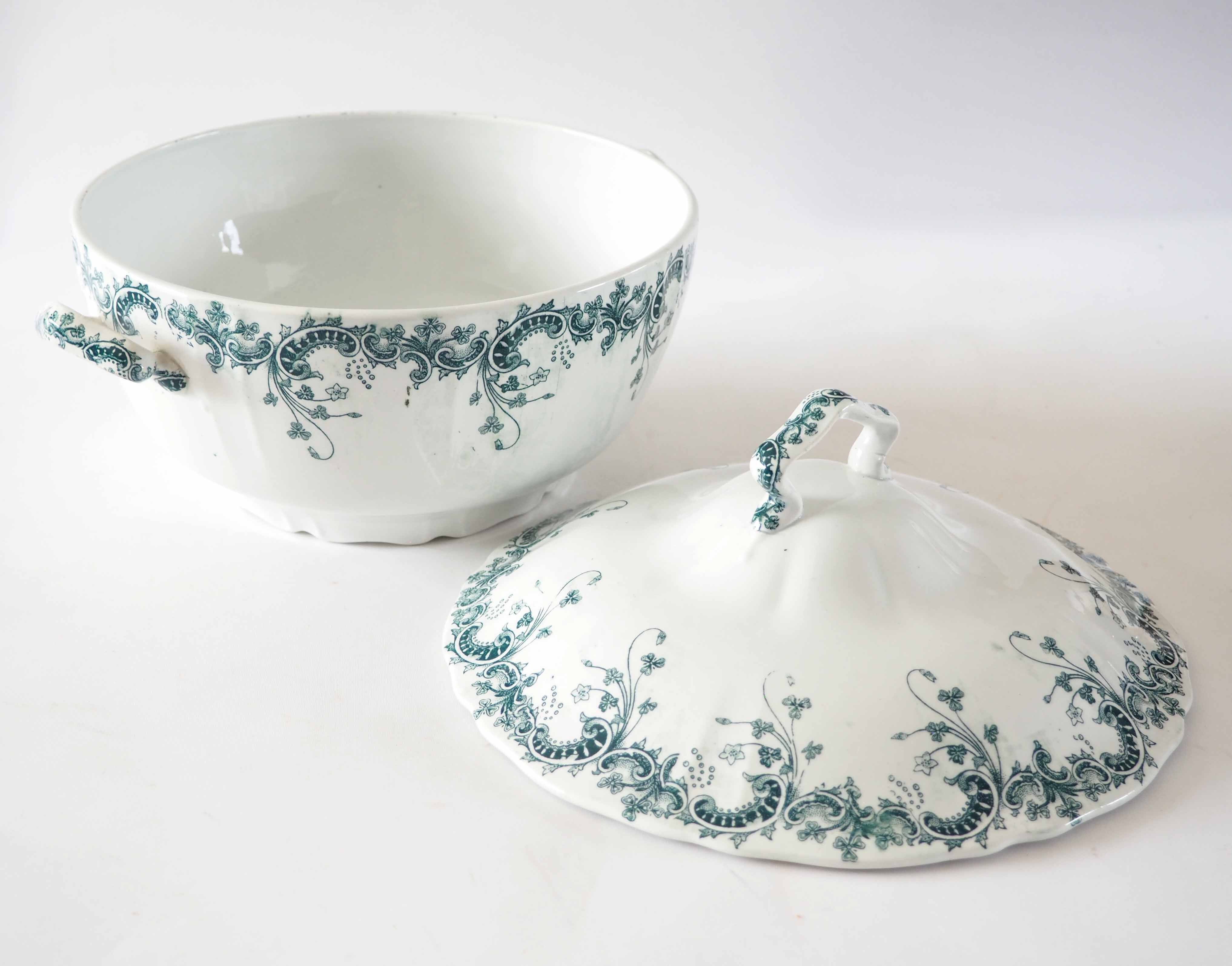 Tureen - vegetable terre de fer