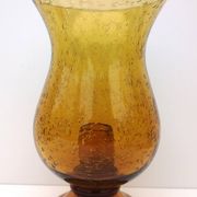 Bougeoir photophore Biot en verre ambré soufflé, bullé