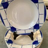 Many faience plates from Digoin Sarguemines, model Efel.