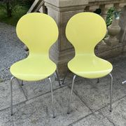 Set of 2 Rondo Danerka chairs - curved wood in yellow and lime green.