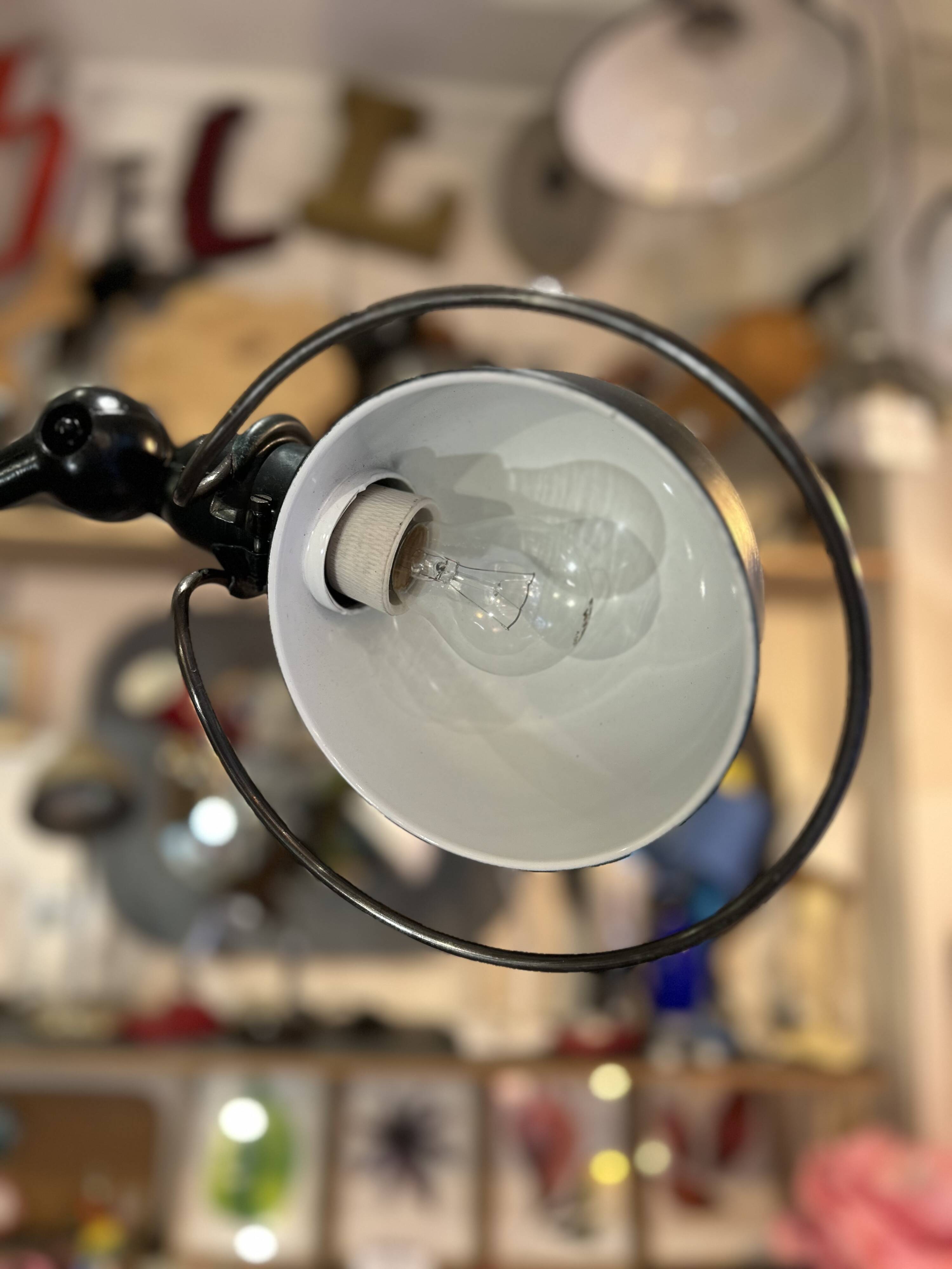 Lampe industrielle jld 4bras.
