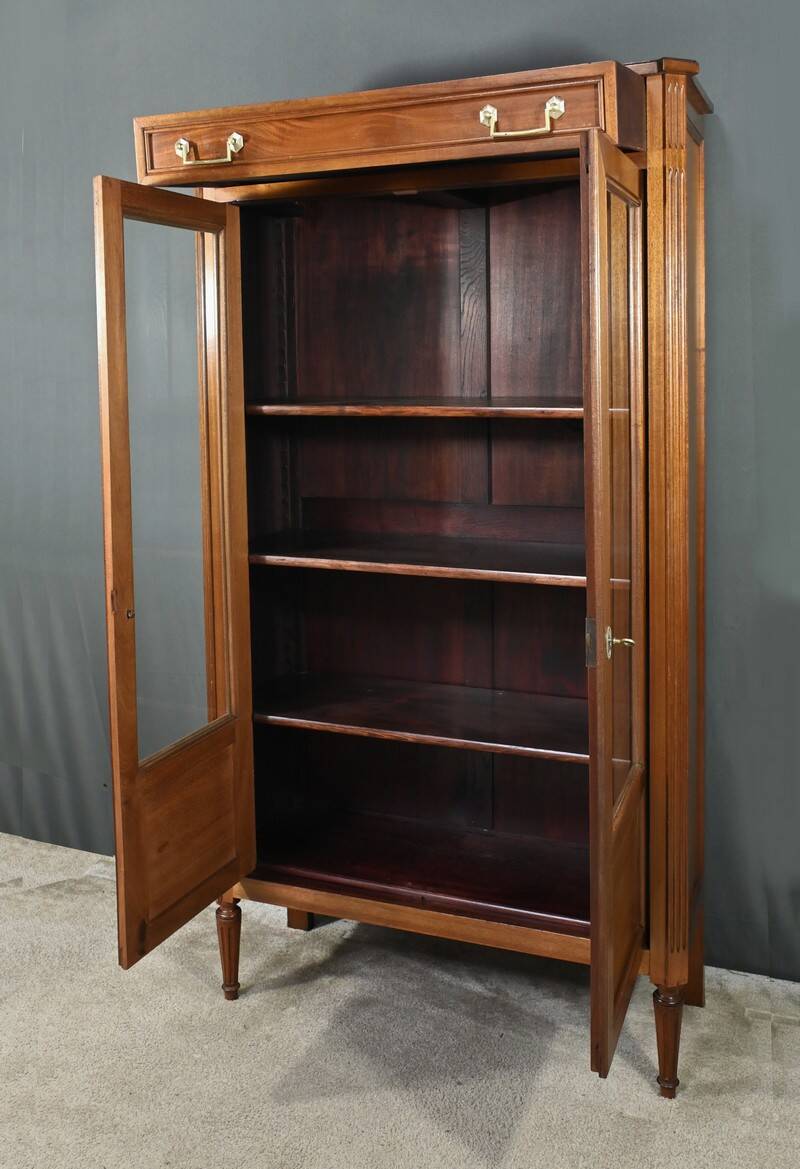 Small Glass-fronted Mahogany Bookcase, Louis XVI style – Late 19th century