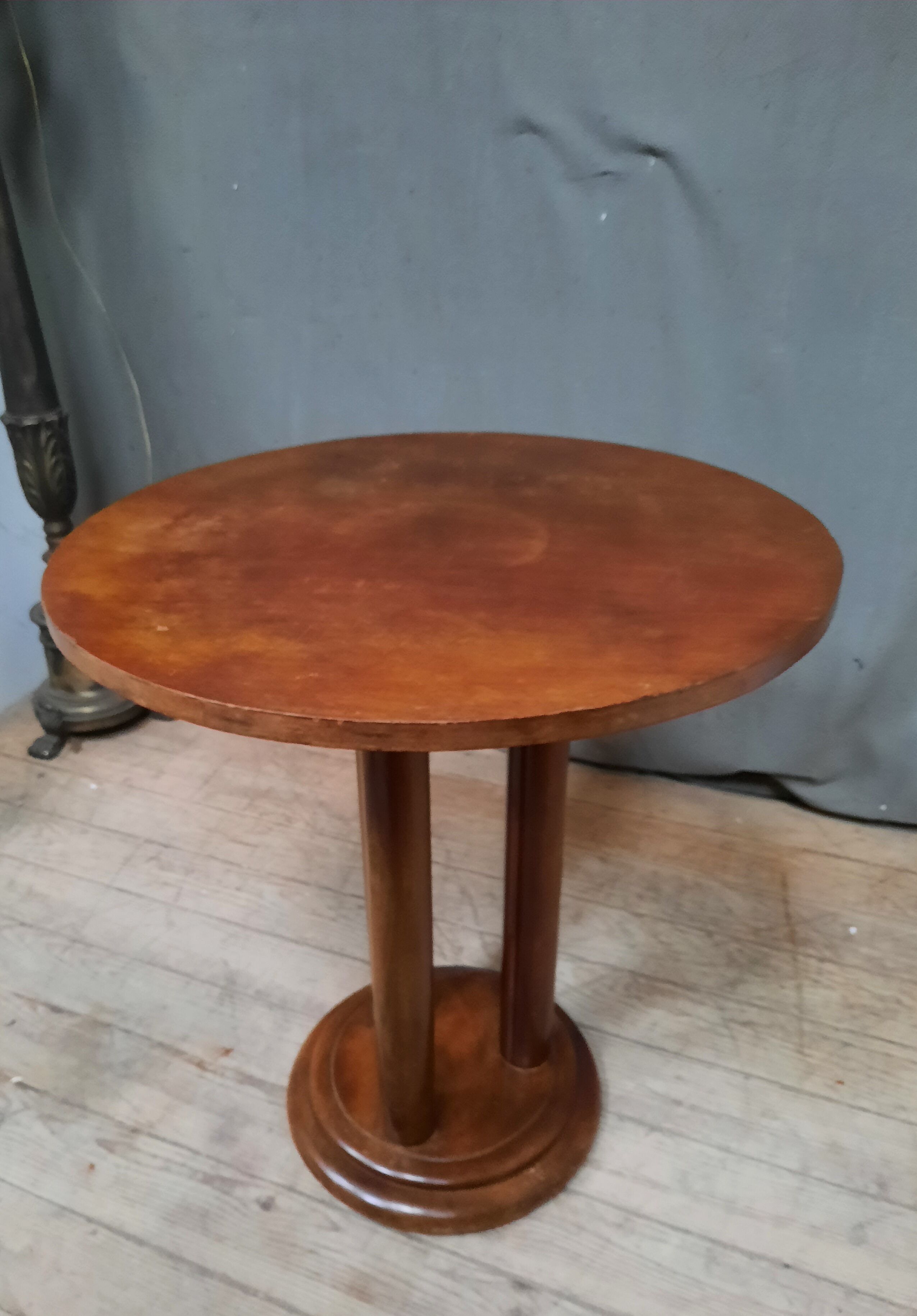 Gueridon of the 1930s