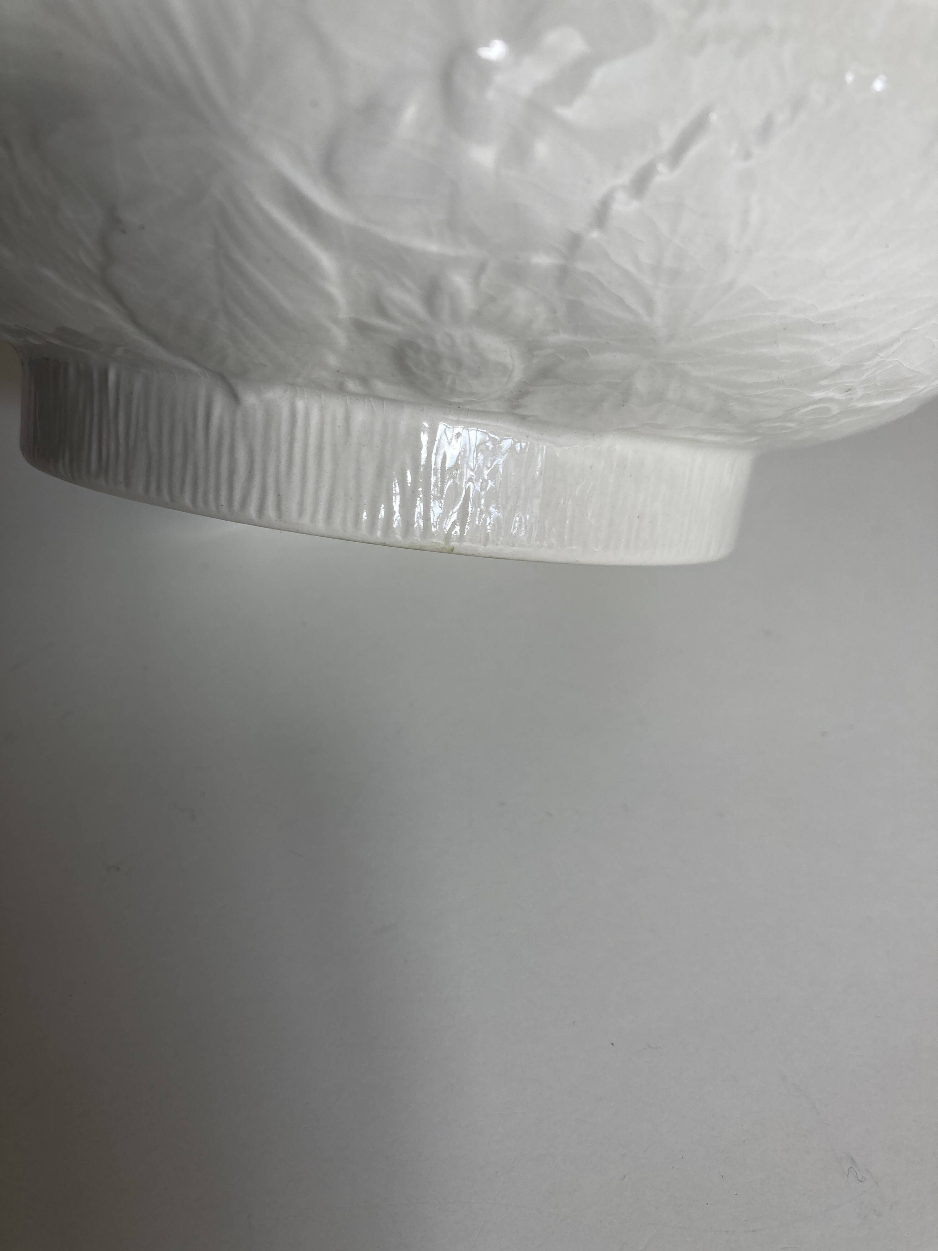 Burleigh Davenport English earthenware salad bowl with vine leaf and strawberry relief