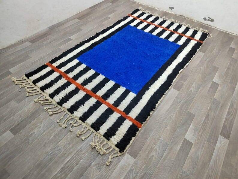 Azilal rug woven in wool 250cmx150cm