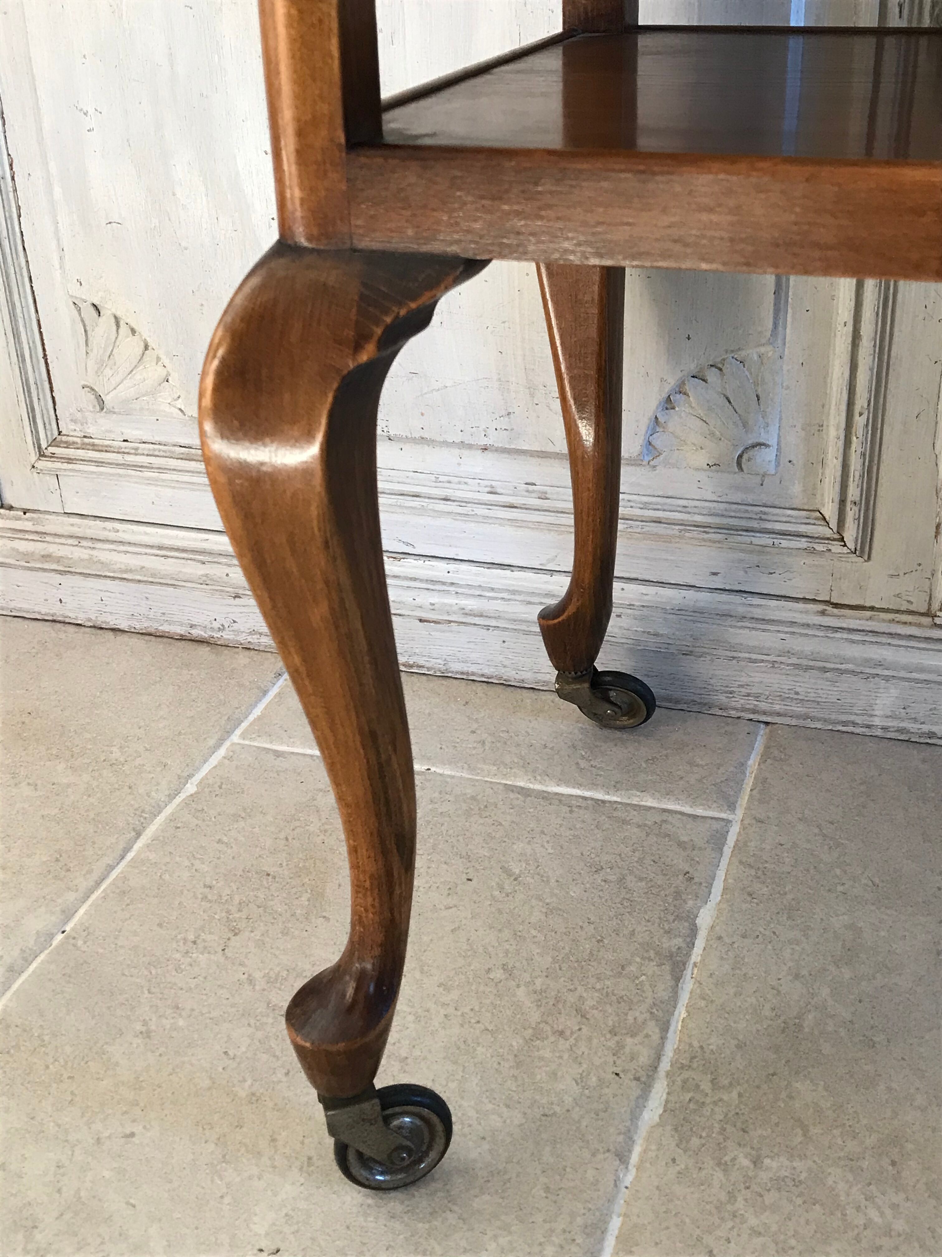 Wooden wheeled dessert