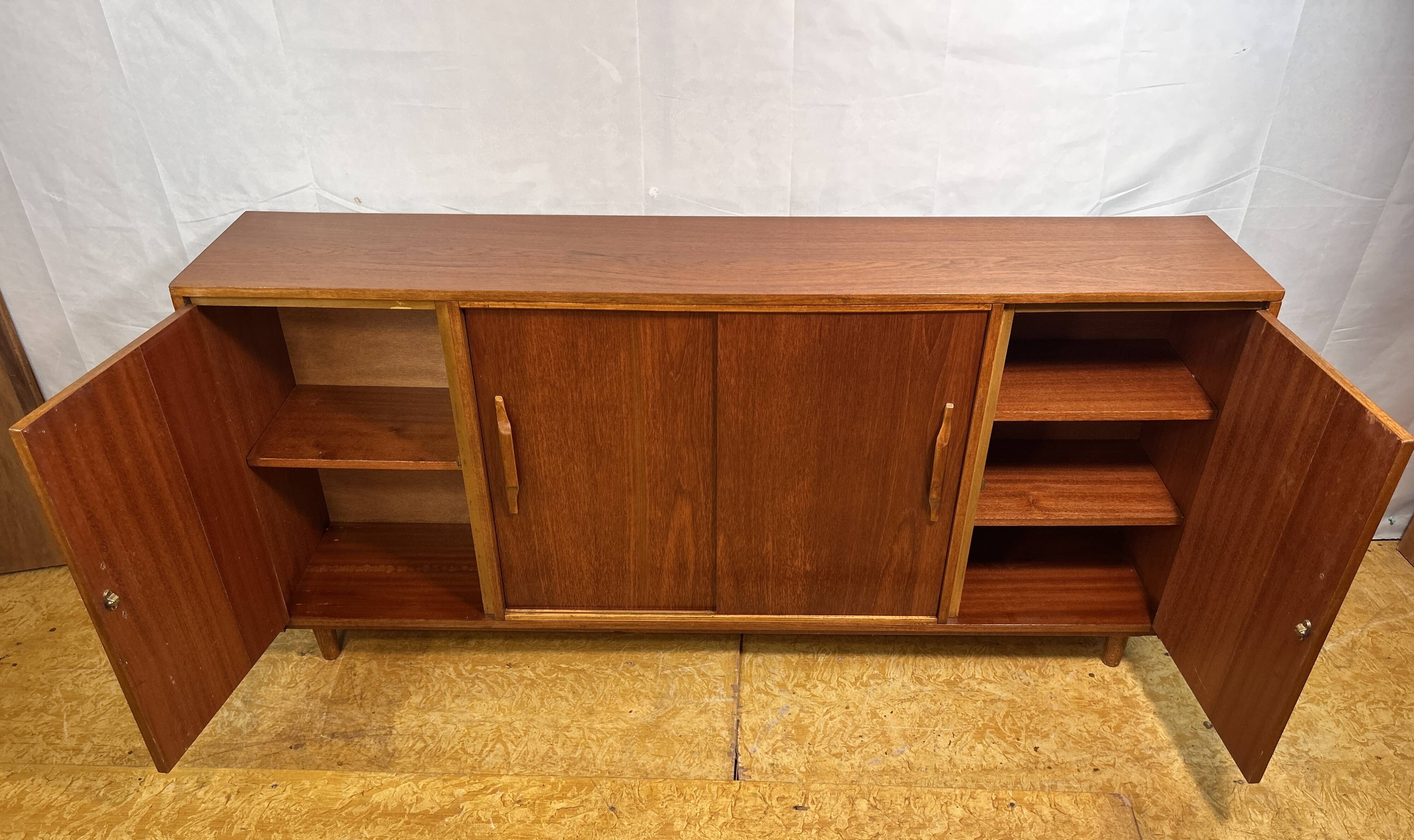 Mid-Century Retro Vintage Teak Sideboard – 1960s Space-Saving Elegance