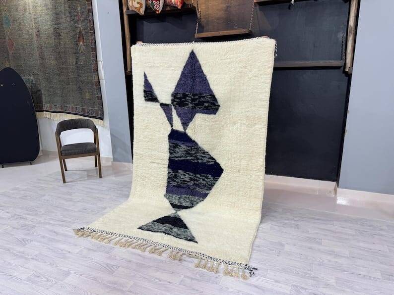 Beni Ouraine wool rug, size 150 x 250 cm