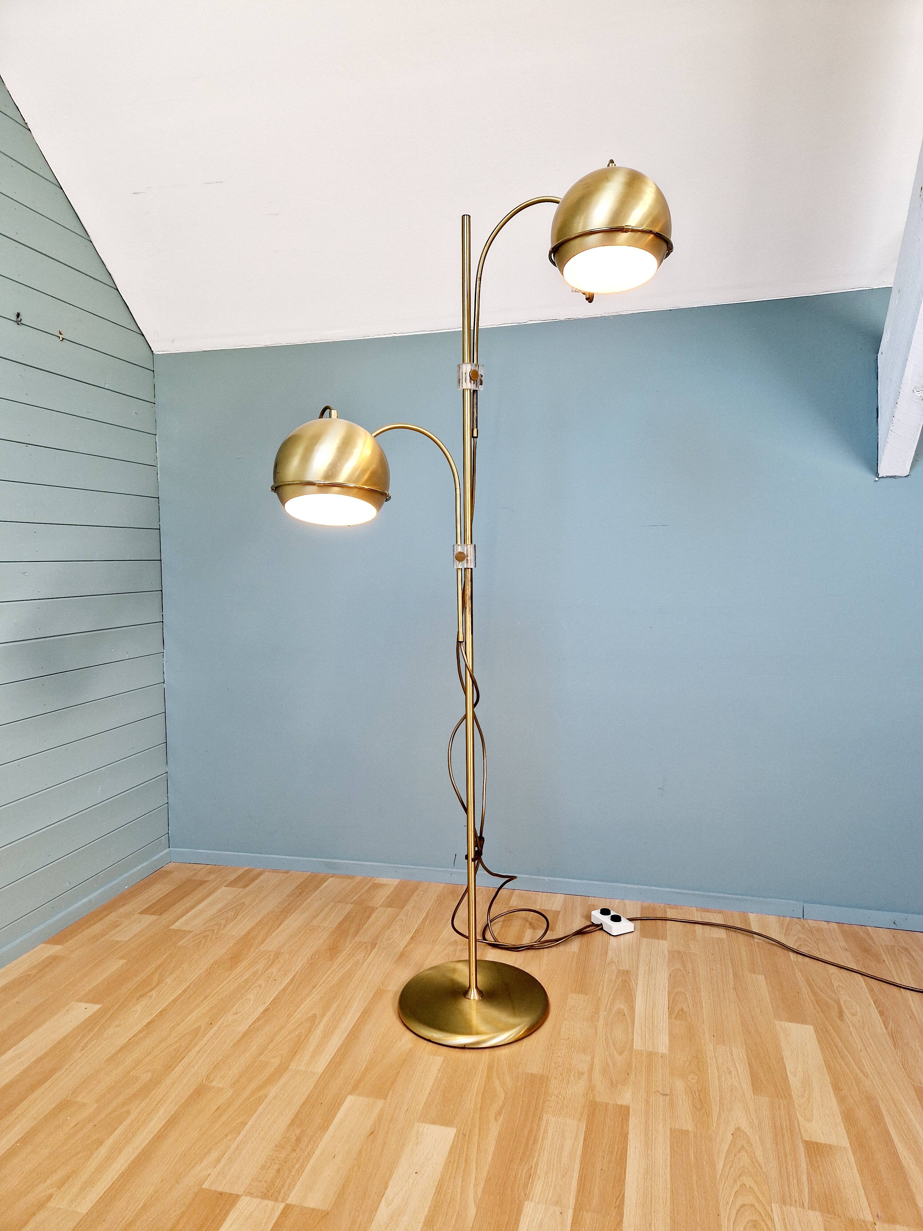 Eyeball double arc floor lamp in brass, GEPO (Netherlands), 1970s