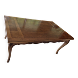 Large extending table