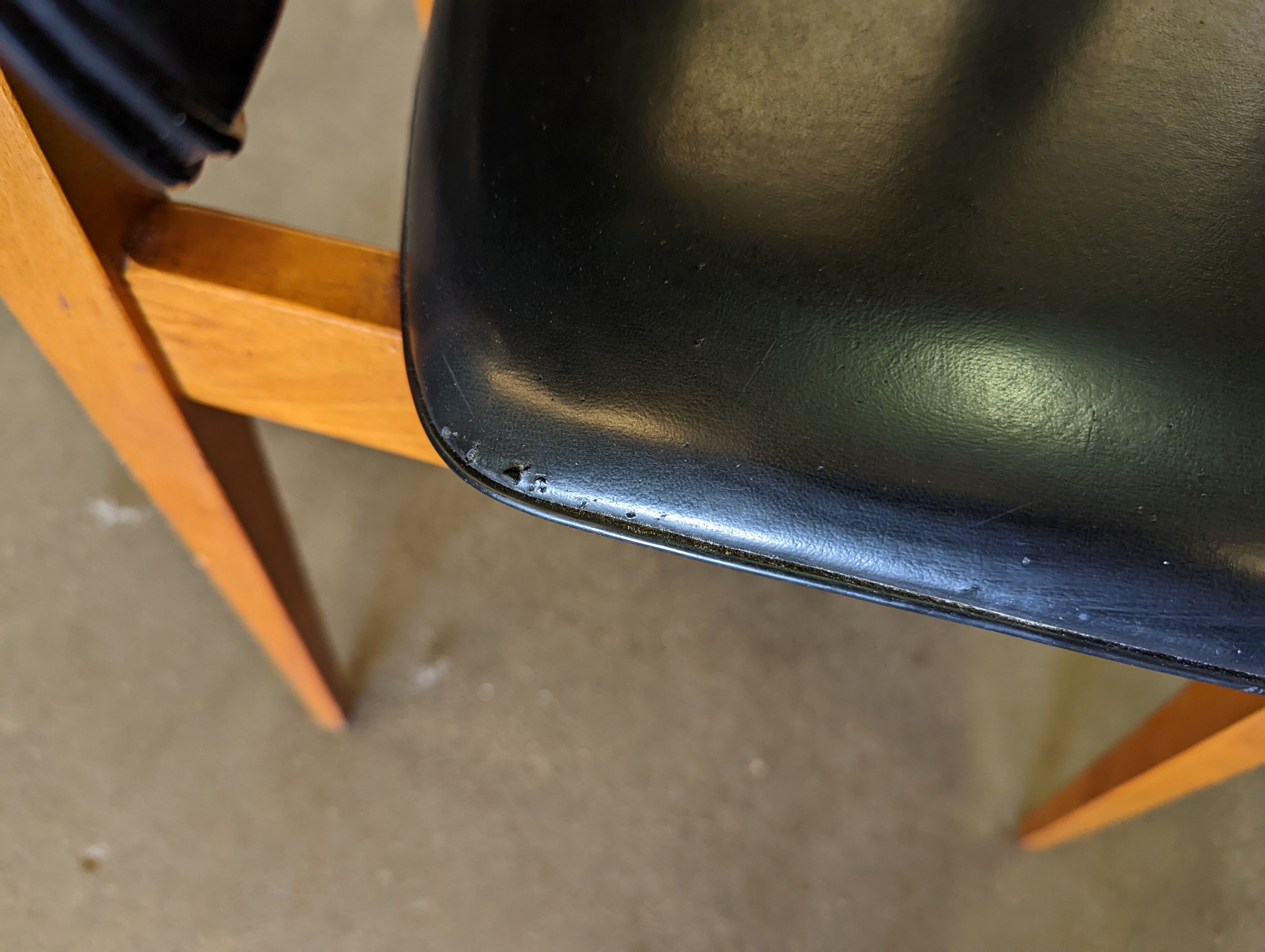 Ensemble de 4 chaises scandinaves
