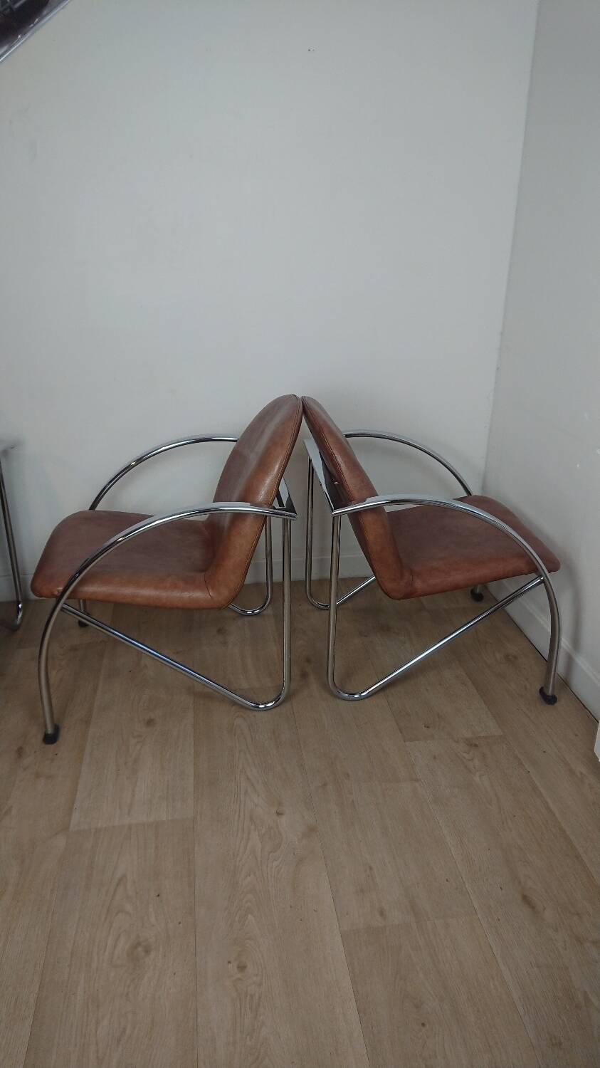 Souvignet plichaise armchair