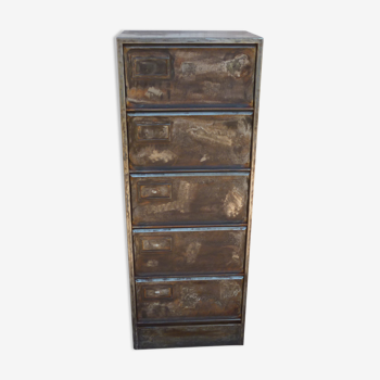 Metal clamshell cabinet