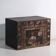 Coffre ancien peint en bois de pin – Chine, vers 1900