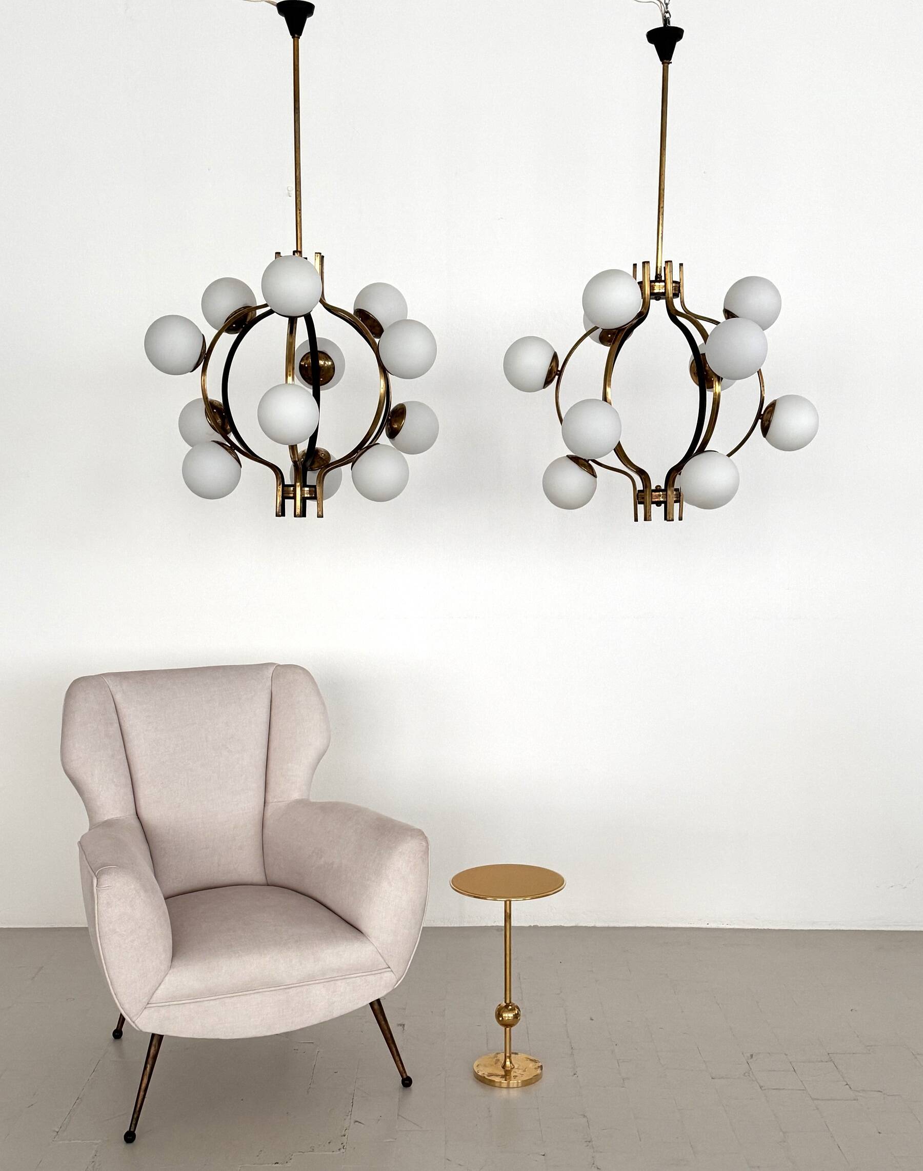 Stilnovo Italian Midcentury Chandelier, Brass & Opaline Glass, 1950s