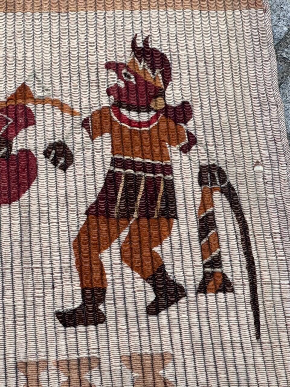 Belle tapisserie tribale péruvienne d'époque art déco