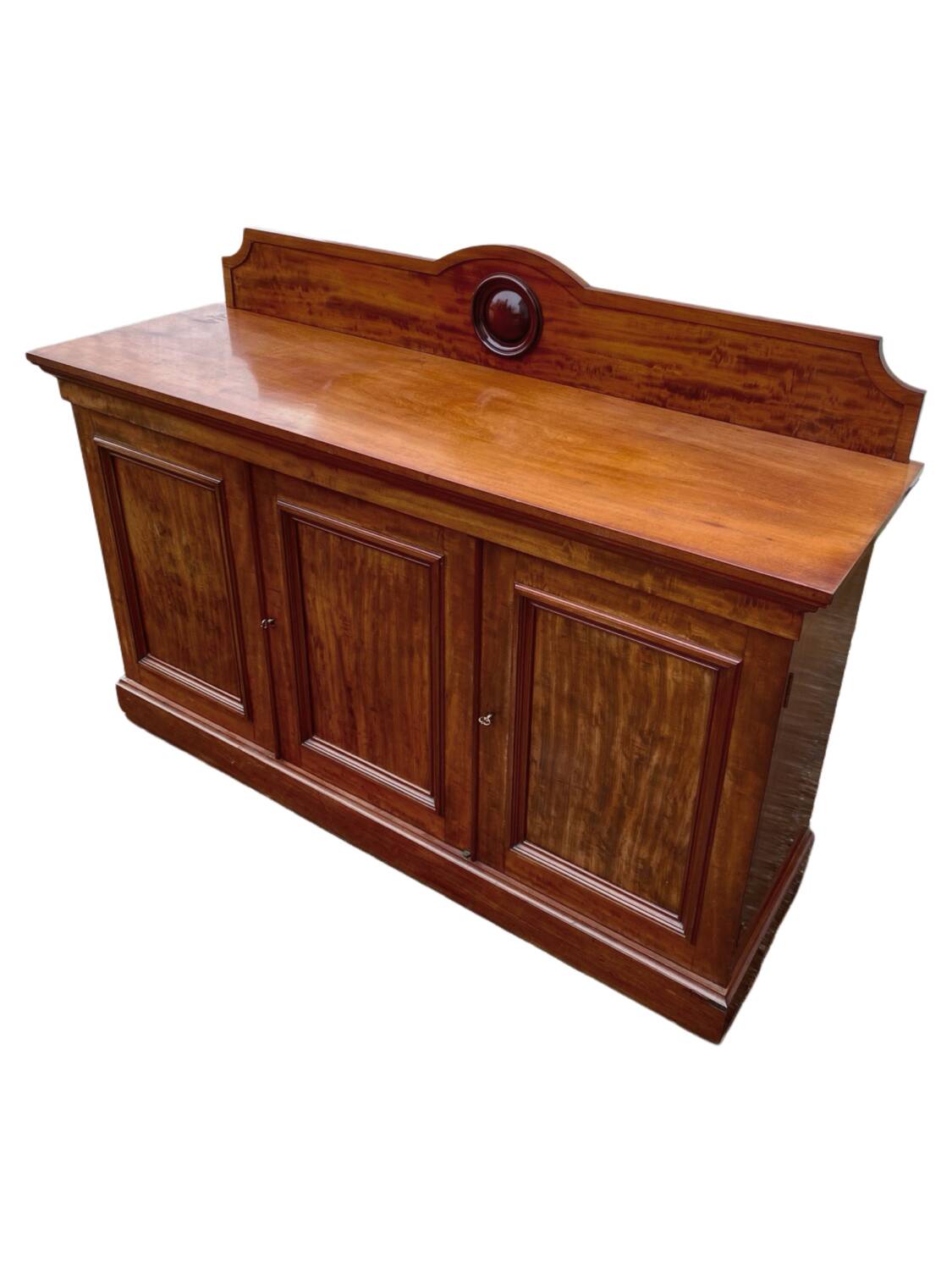 Victorian sideboard buffet 1850 England