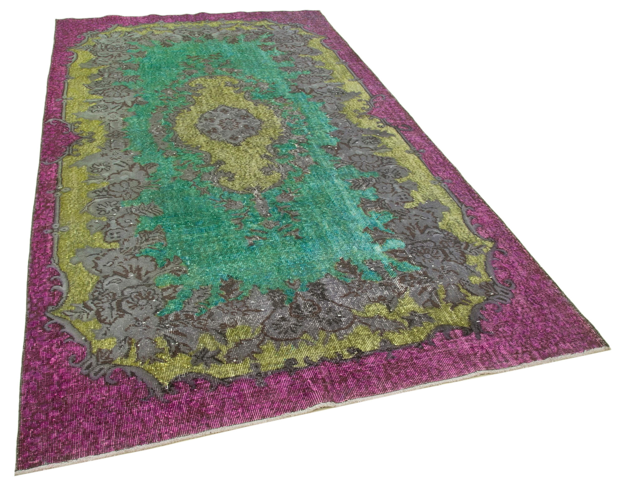 Hand-knotted oriental 1980s 171 cm x 307 cm green carpet