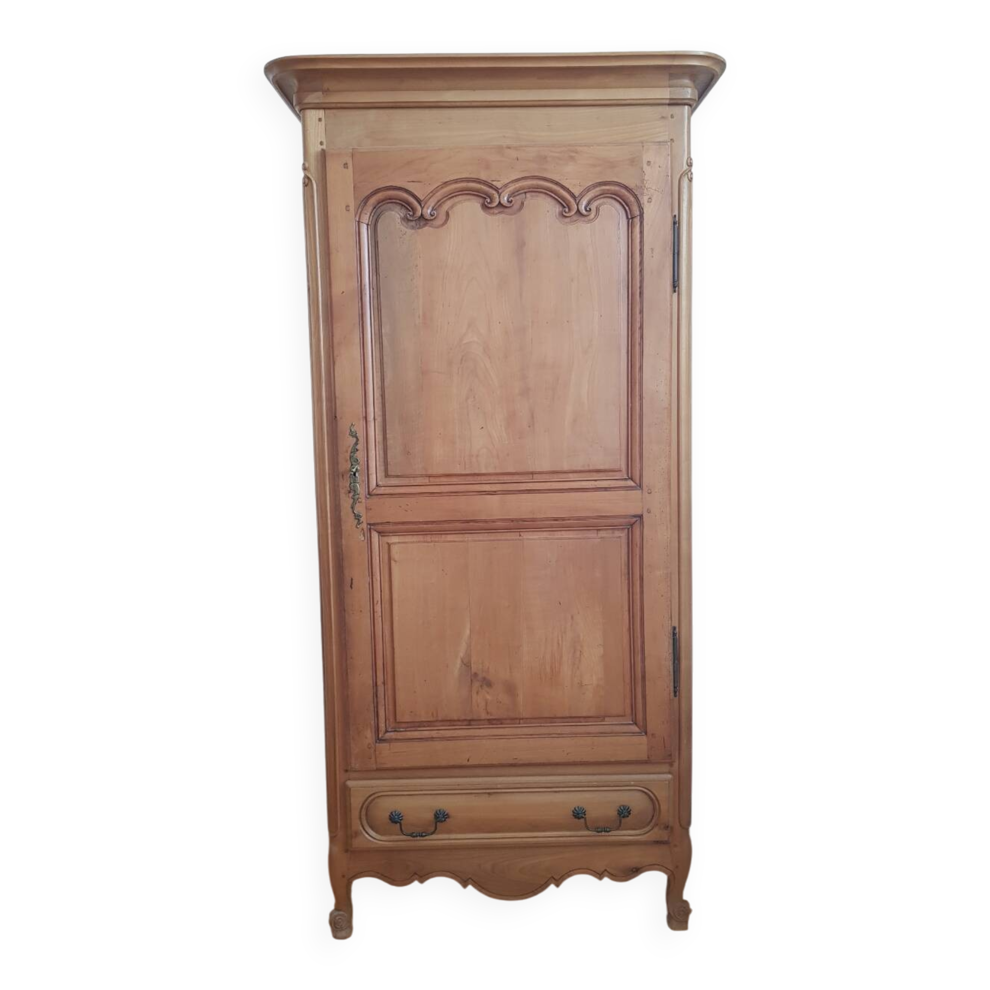 Solid wood bonnetière