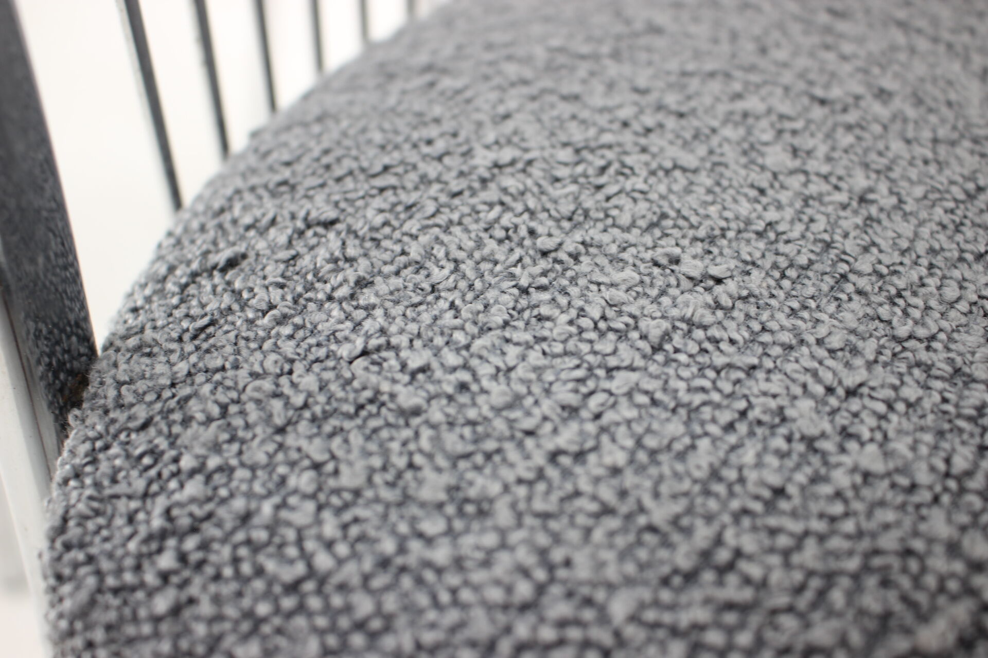 1970s Set of 6 Italian Dining Chairs in Bouclé Fabric