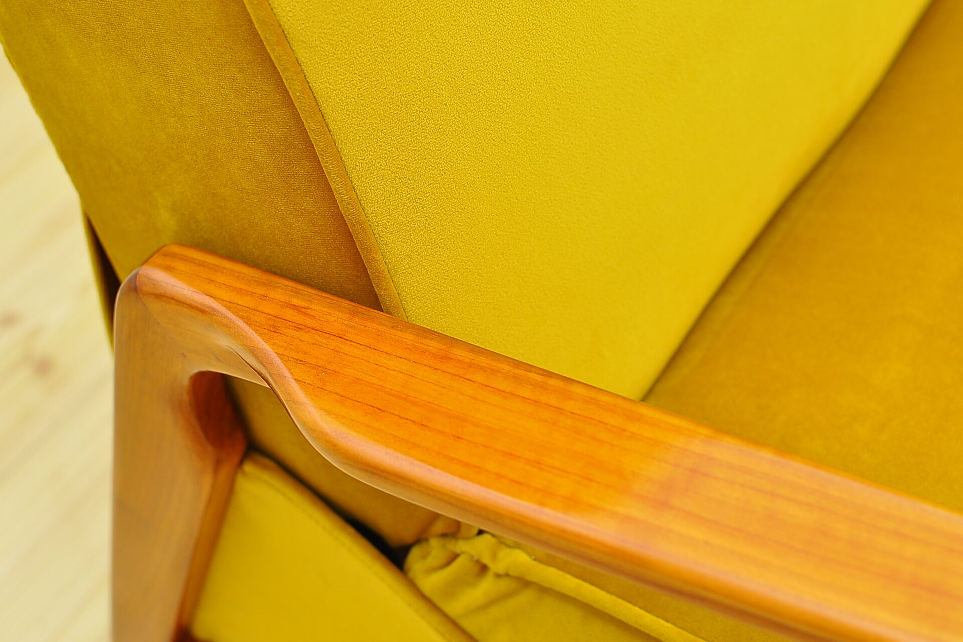 Mid-century Velvet and Cherry Wood Sofa Daybed, 1960s