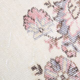 Farmhouse floral vintage carpet rug