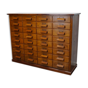Cabinet d'apothicaire ou banque